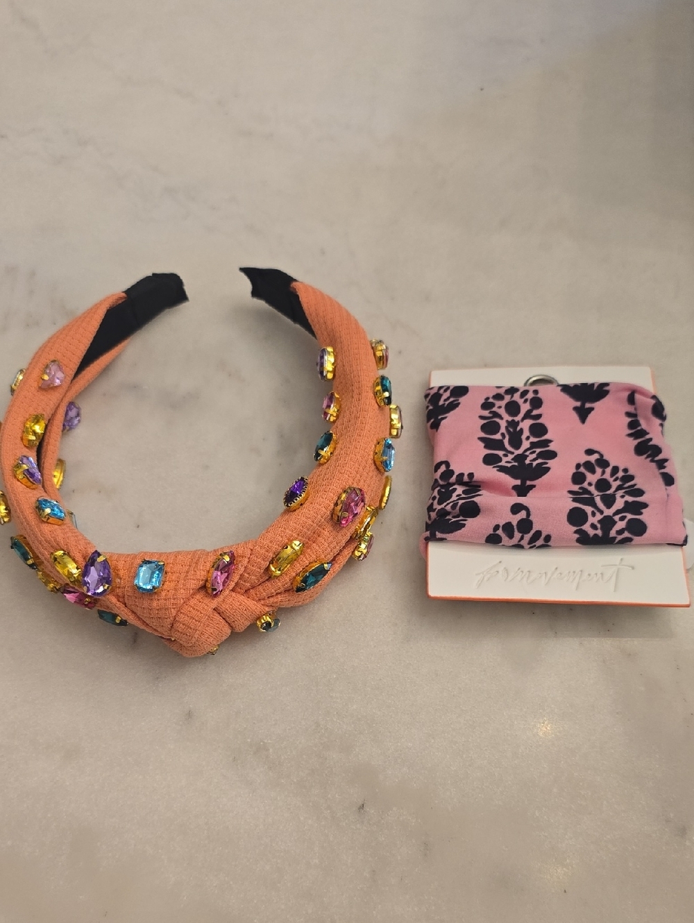 BUNDLE! NEW! FP Movement Hair Tir And Headband From Aratta